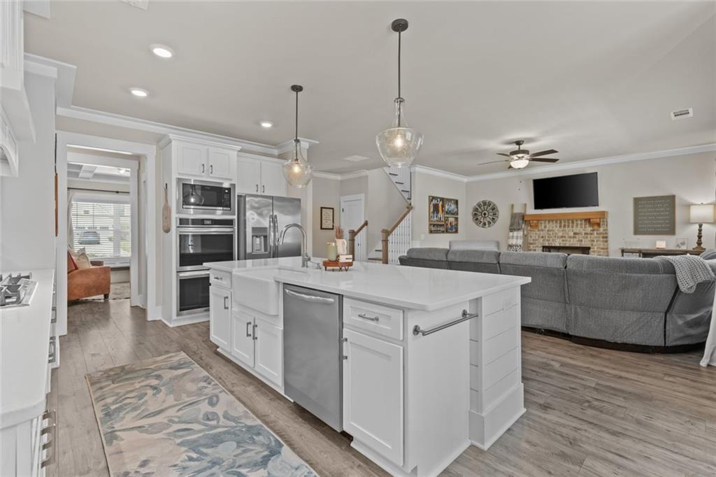 2429 Waterside Drive