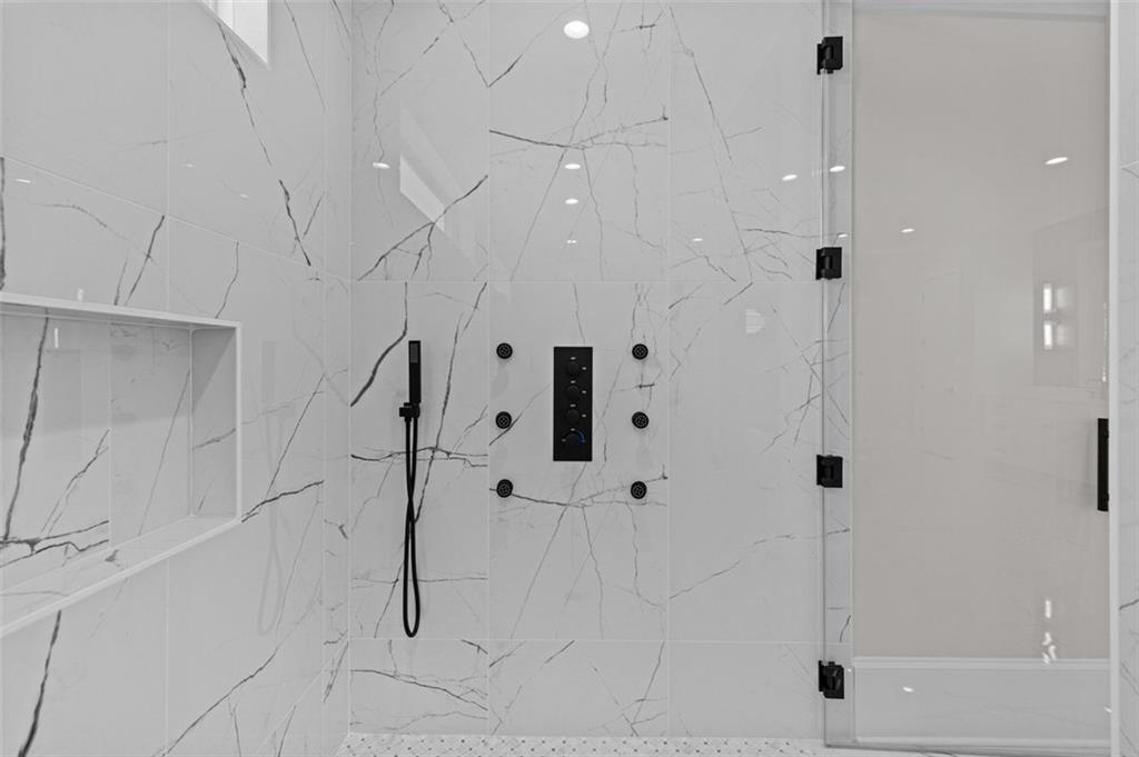 2355 Luke Edwards Road