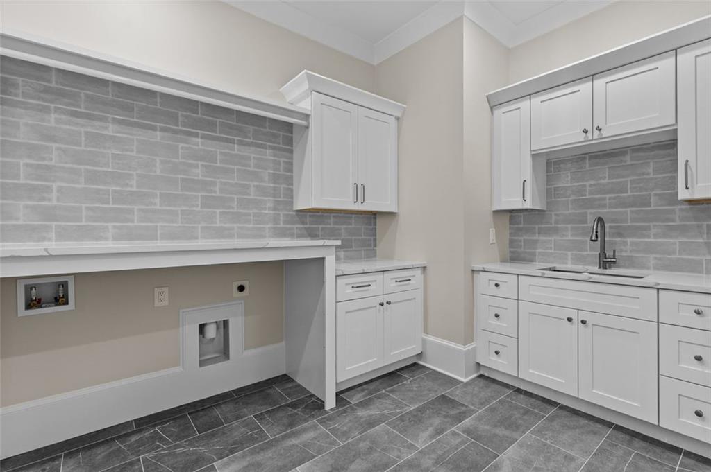 2355 Luke Edwards Road