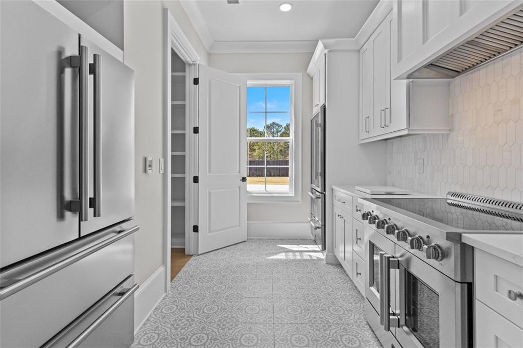 2355 Luke Edwards Road