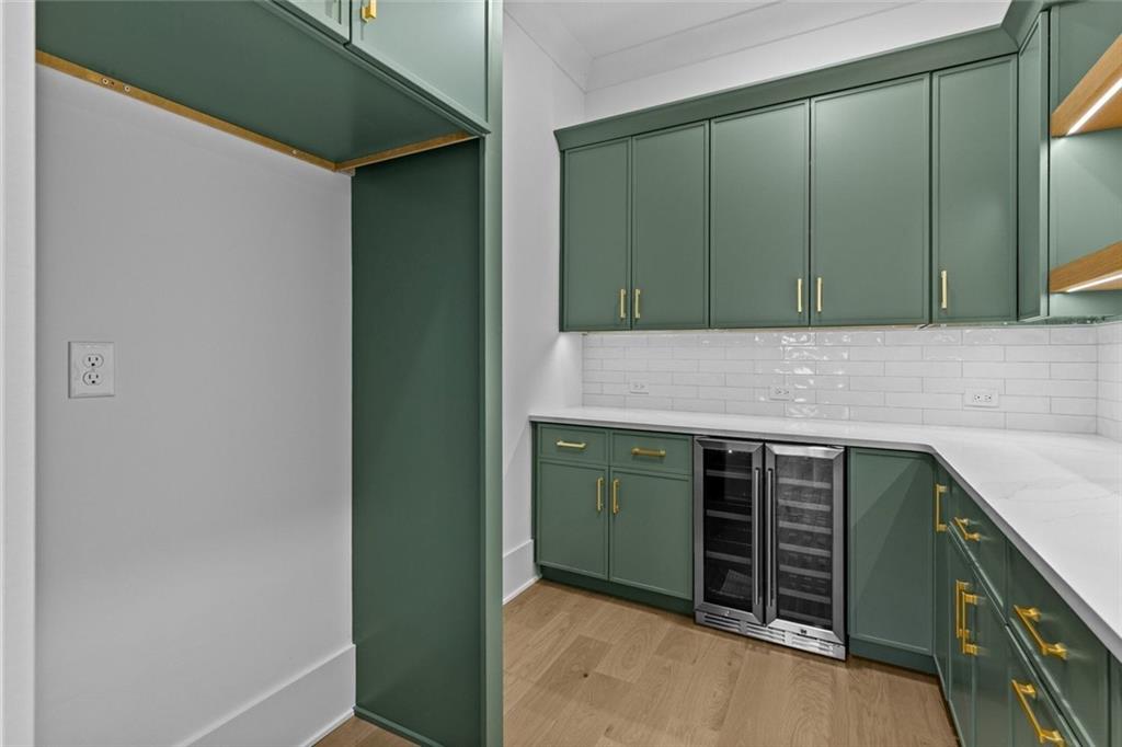 127 Tanners Bridge Road