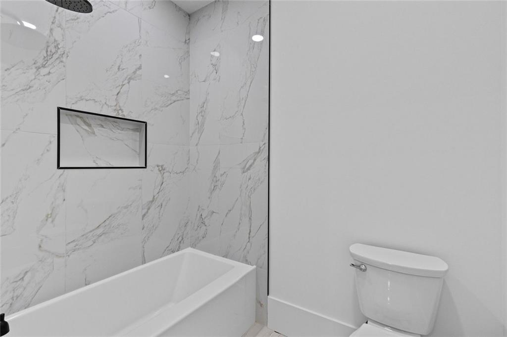 127 Tanners Bridge Road