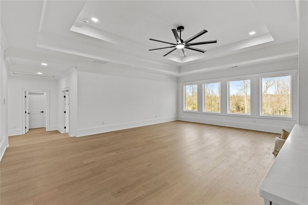 127 Tanners Bridge Road