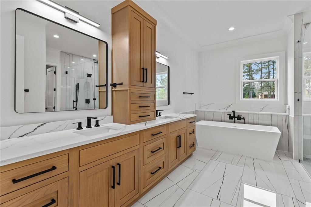 3403 Bold Springs Road NW