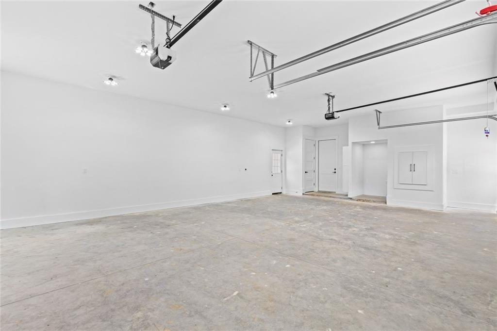 354 Alton Green