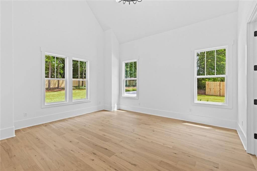 354 Alton Green