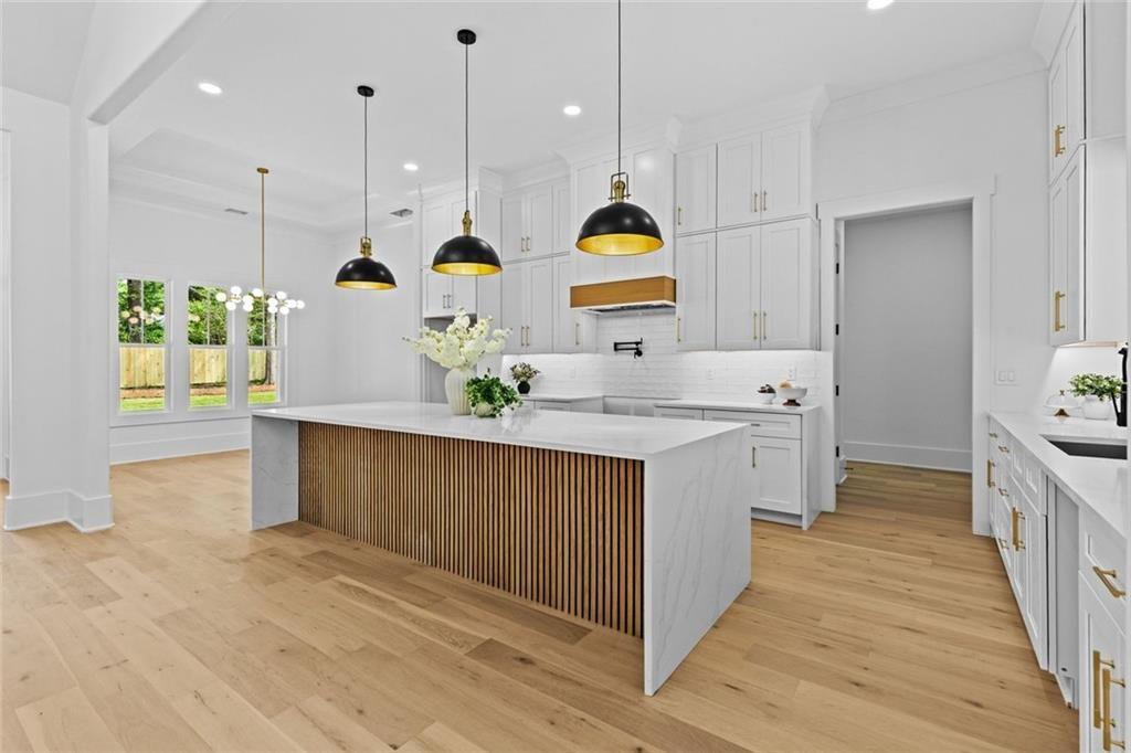 354 Alton Green