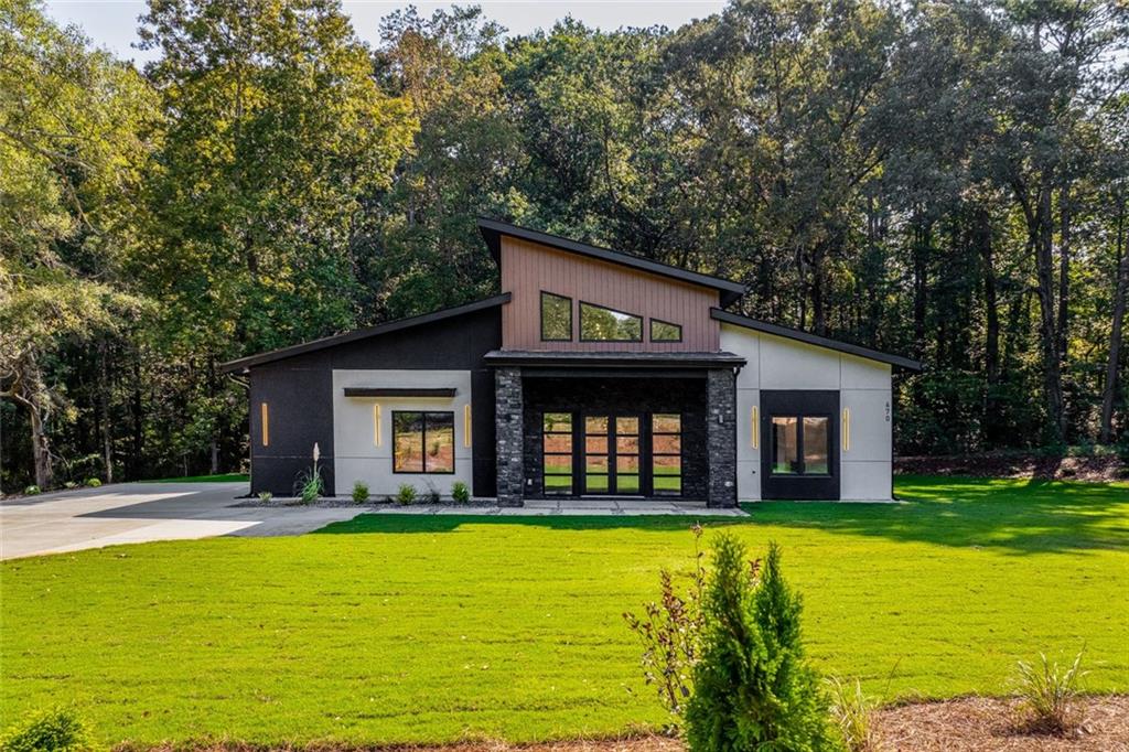 670 Loganville Highway
