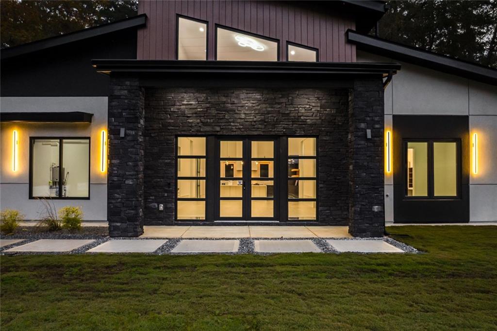 670 Loganville Highway