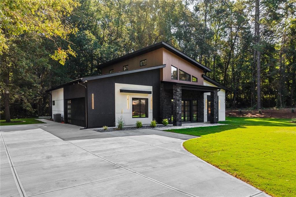 670 Loganville Highway