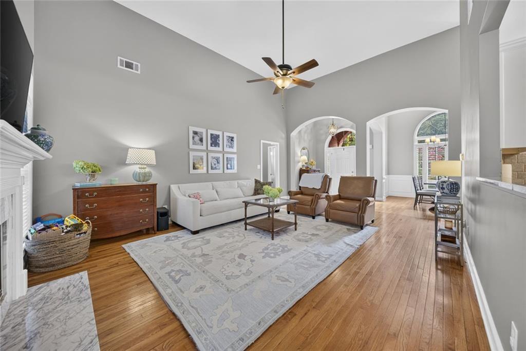 1270 Harvest Lane