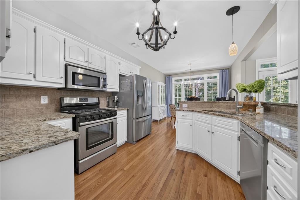 1270 Harvest Lane