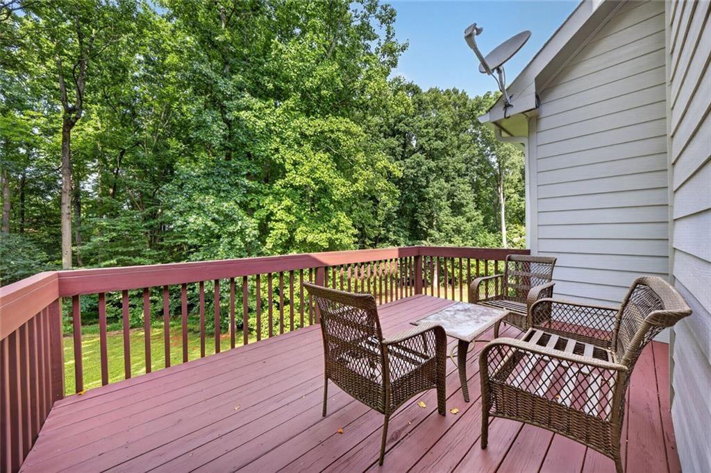 1270 Harvest Lane