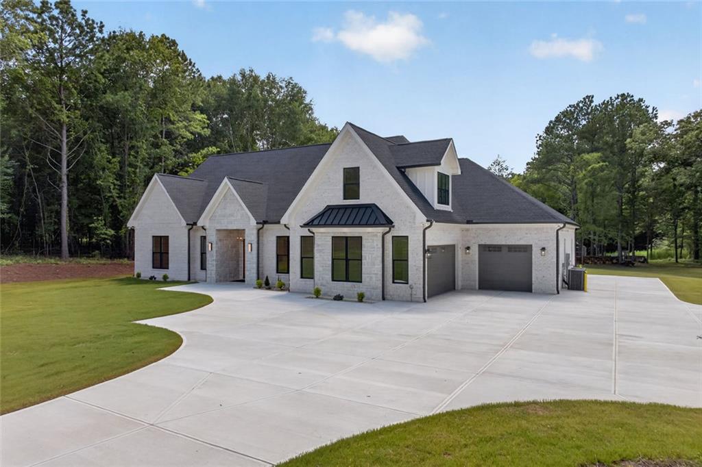 3714 Double Springs Road SW