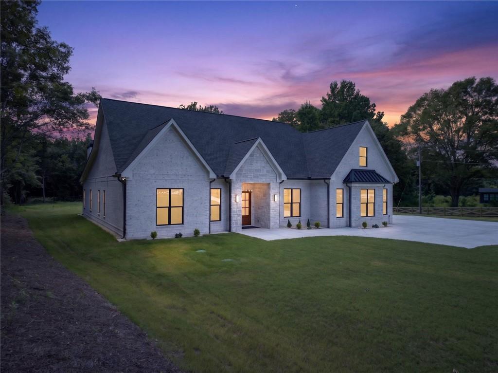 3714 Double Springs Road SW