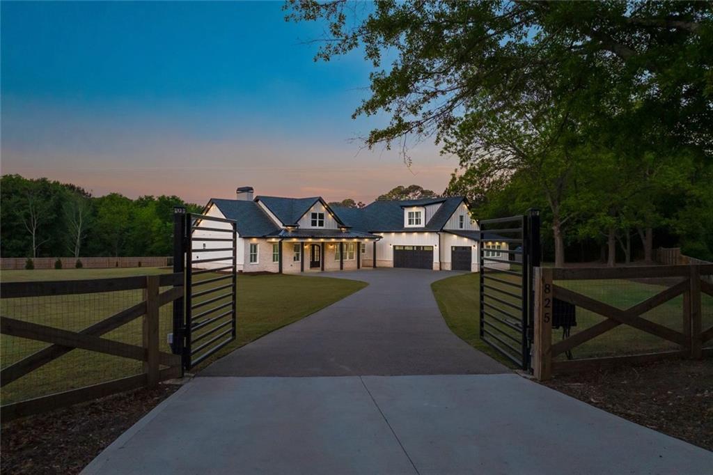825 Arch Tanner Road
