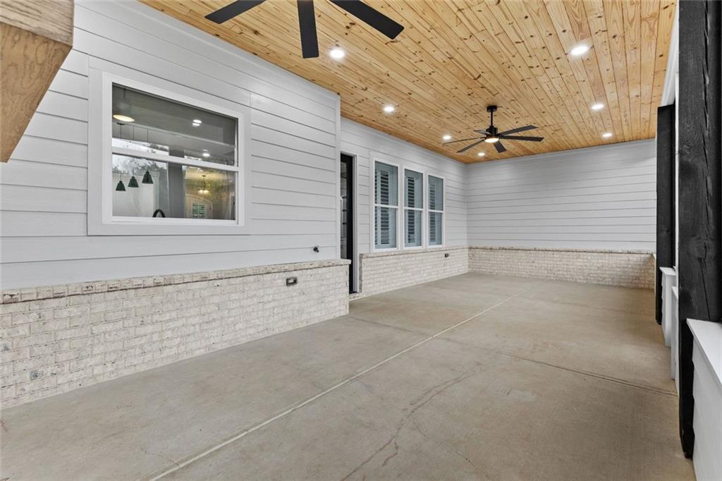 825 Arch Tanner Road