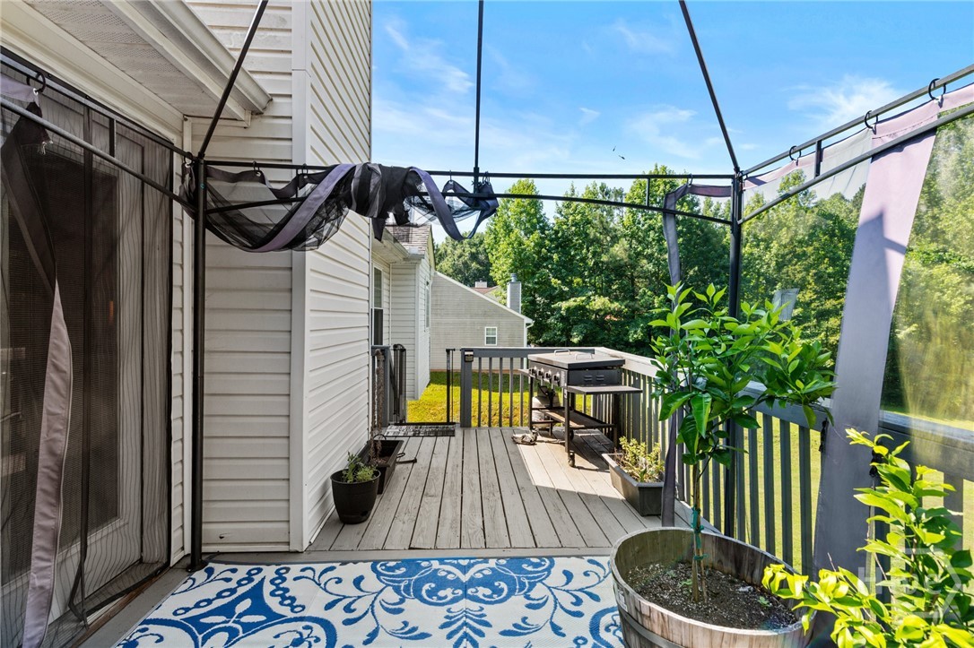 1221 Casper Lane