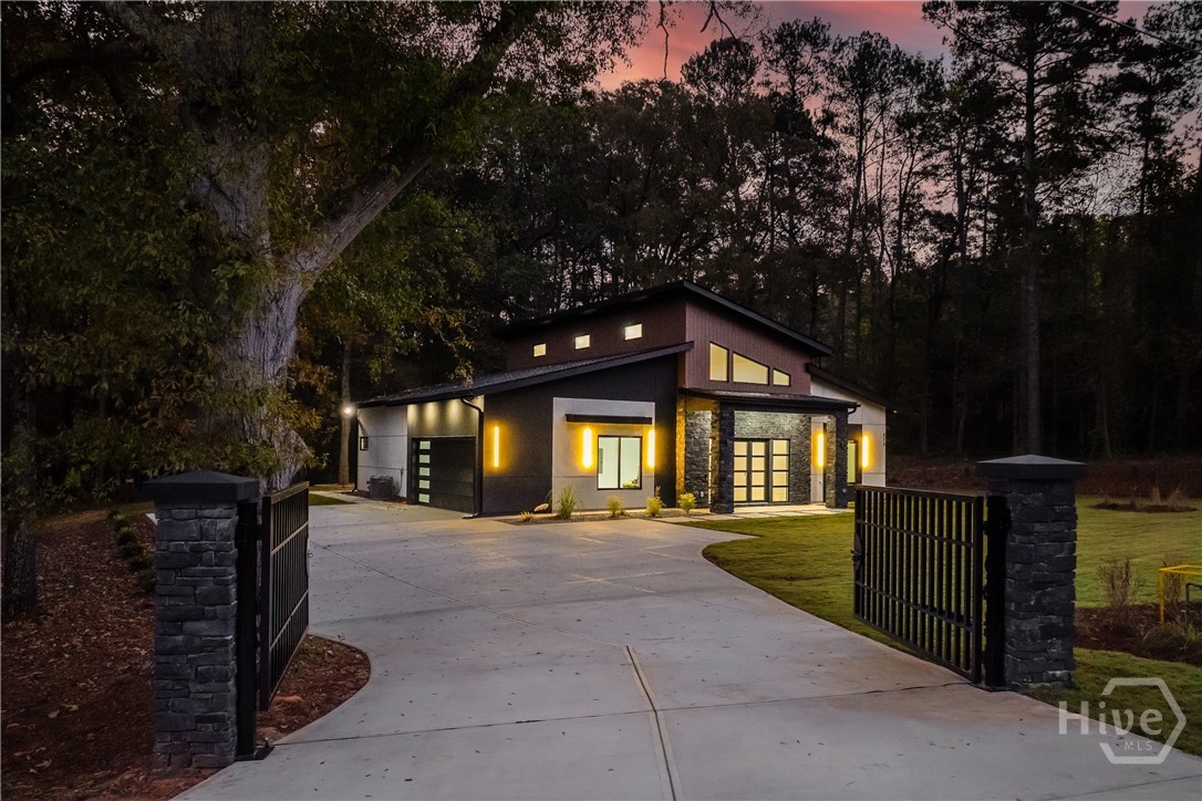 670 Loganville Highway