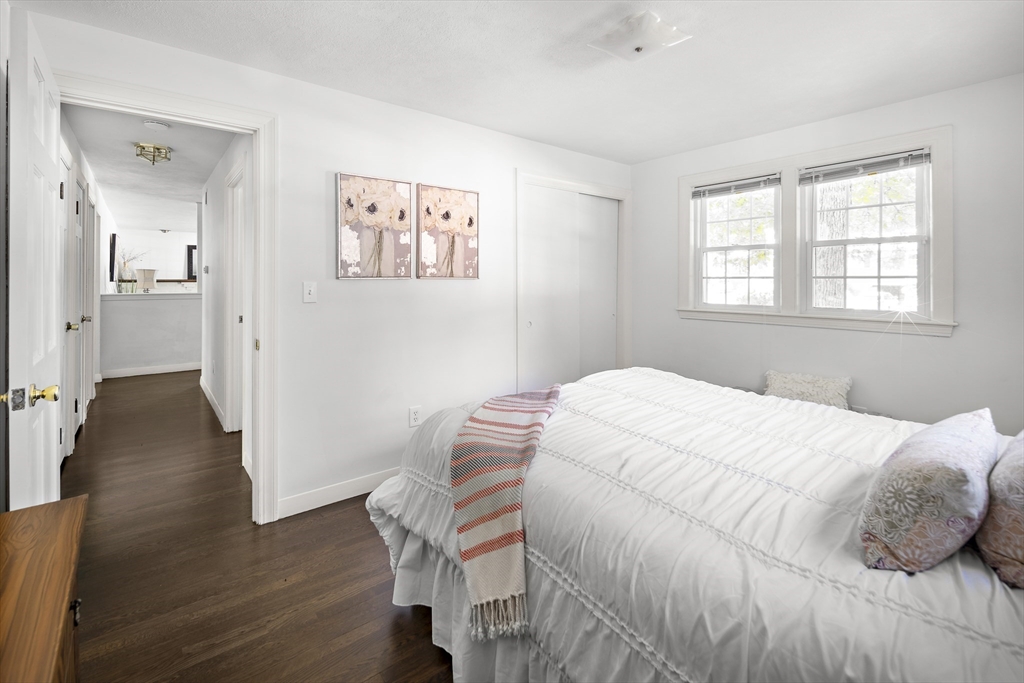 552 Nichols St.