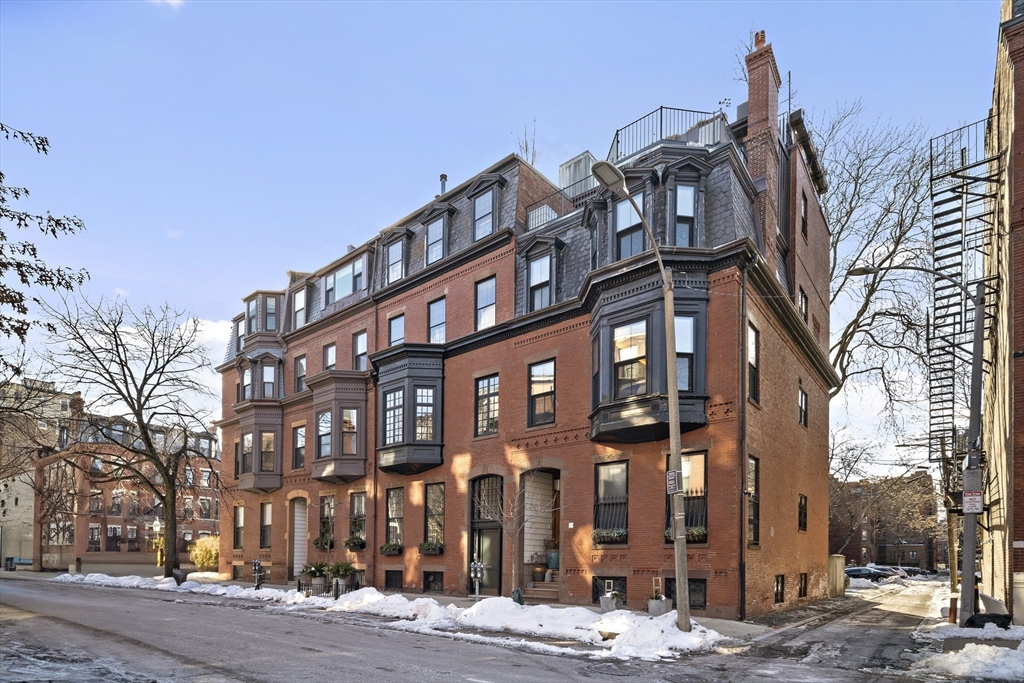 15 Hereford St. # 1