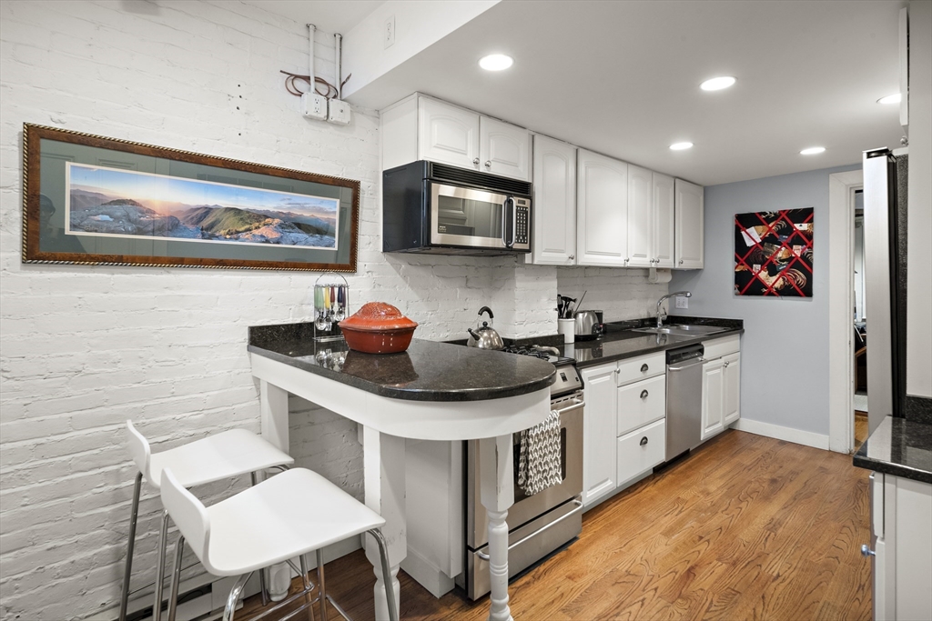 15 Hereford St. # 1
