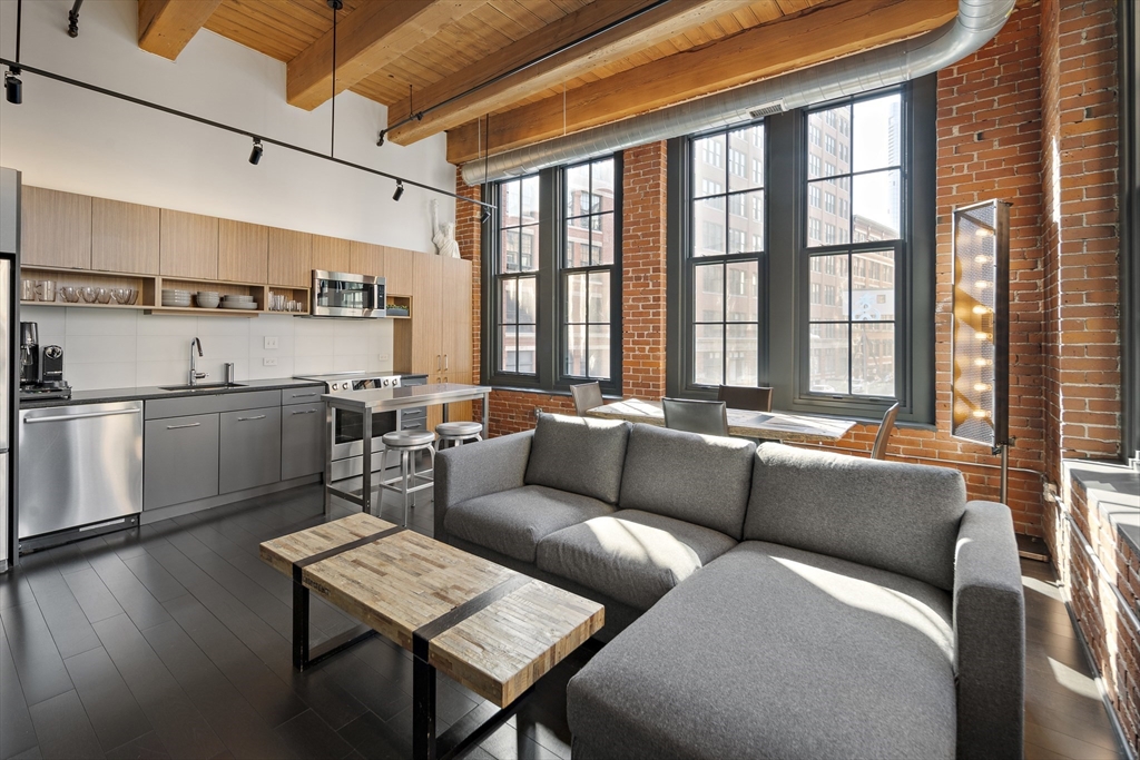 319 A St. # 208