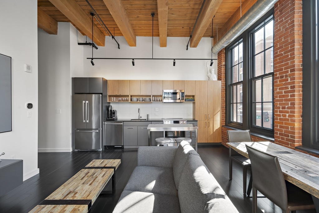 319 A St. # 208