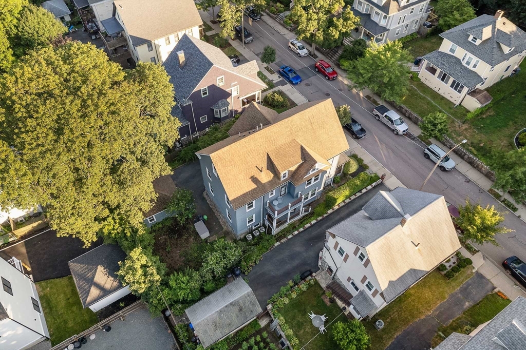 A Captivating Victorian Condo in A Fantastic Neighborhood