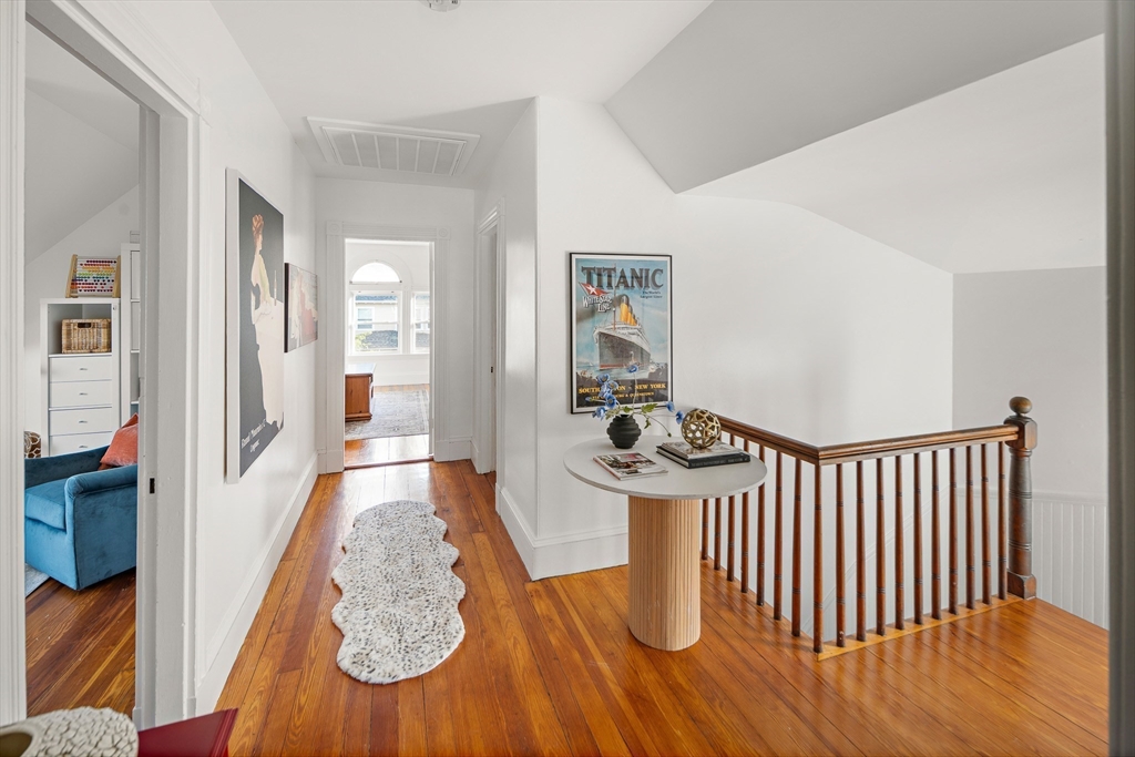 A Captivating Victorian Condo in A Fantastic Neighborhood