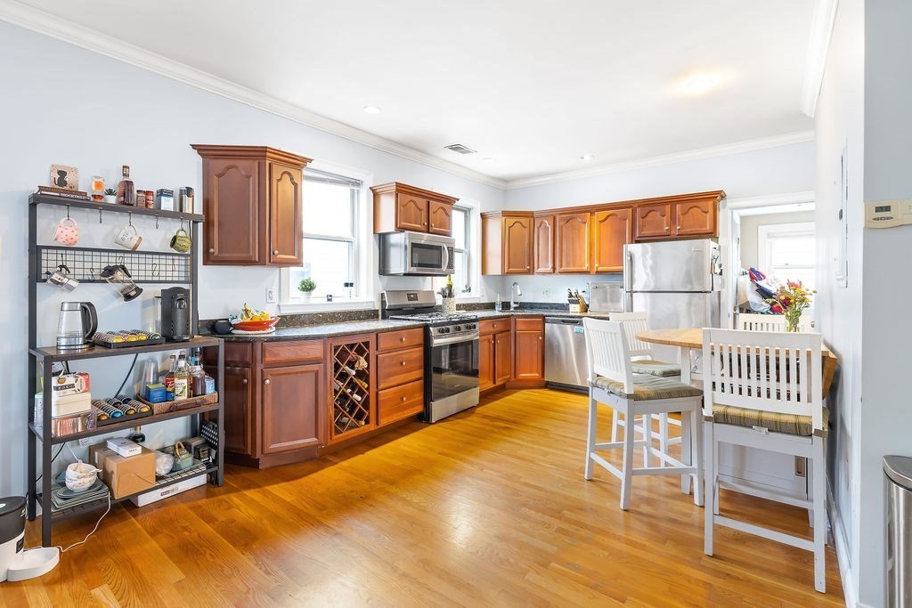 106 Chester St. # 3