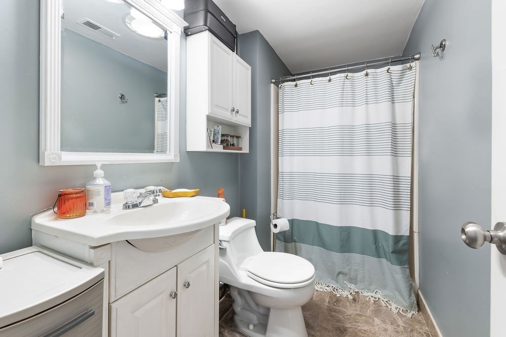 106 Chester St. # 3