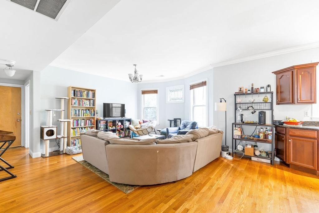 106 Chester St. # 3