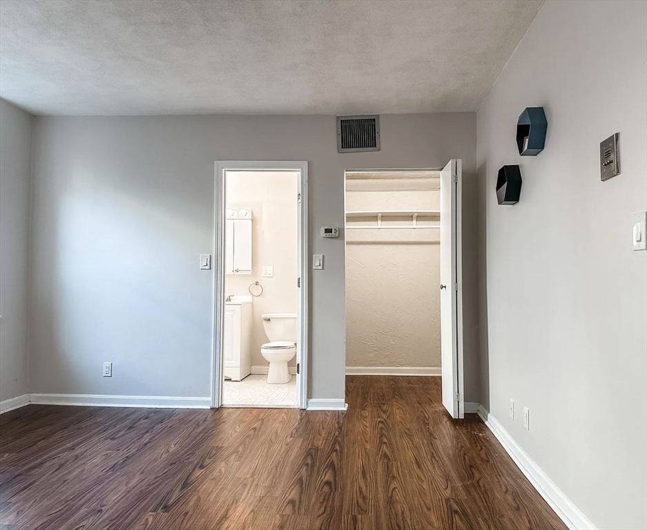 88 Gordon St. # 302