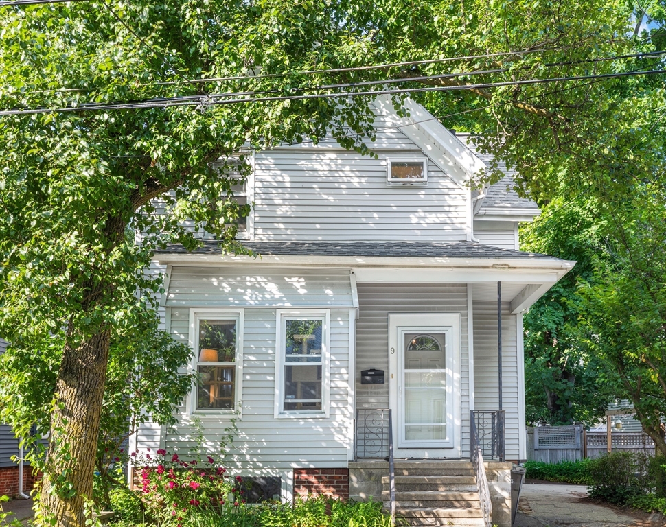 9 Hall St.