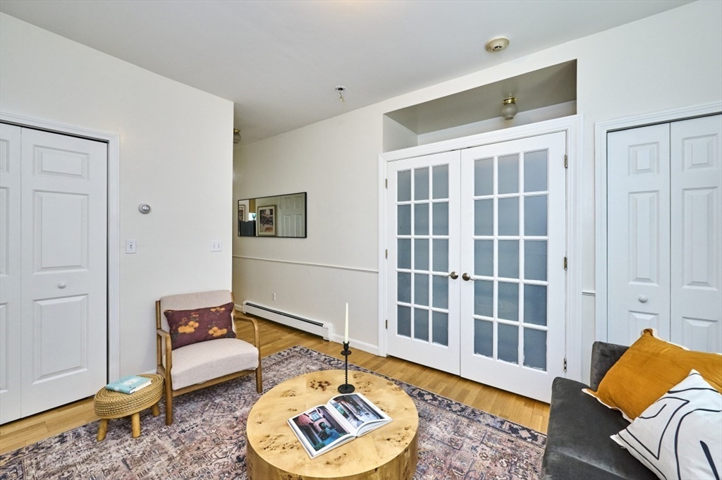 9 Mullins Ct. # D
