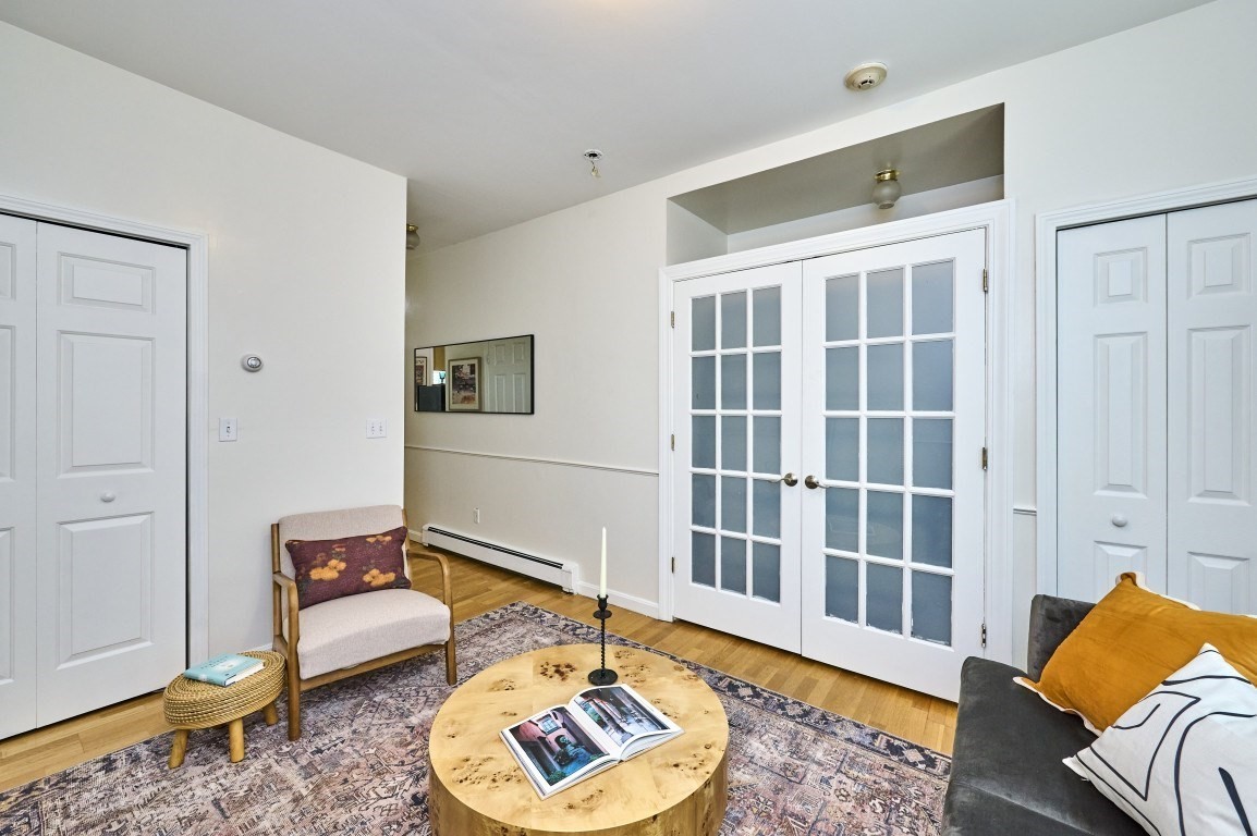 9 Mullins Ct. # D