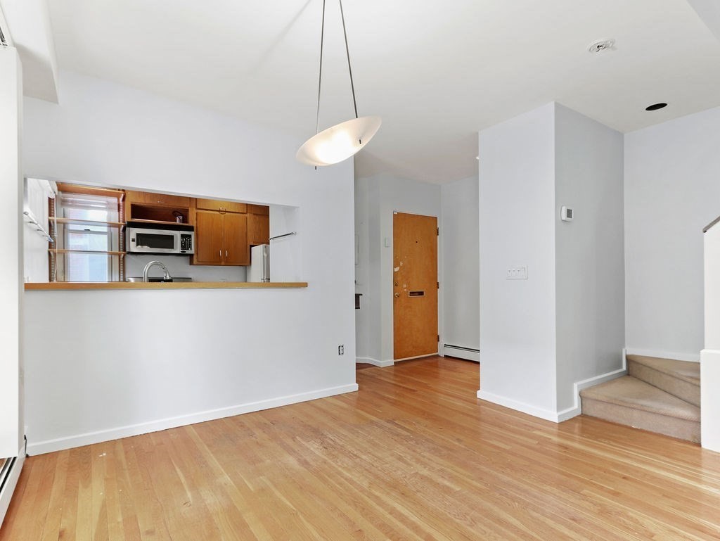 336 Harvard St. Unit: E