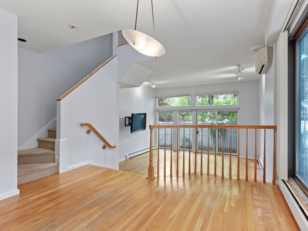 336 Harvard St. Unit: E