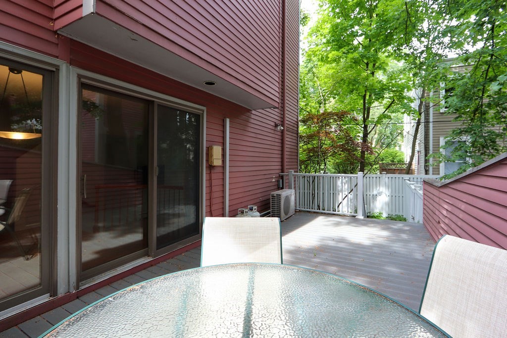 336 Harvard St. Unit: E