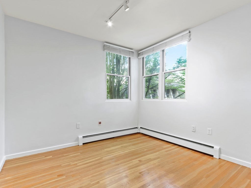 336 Harvard St. Unit: E