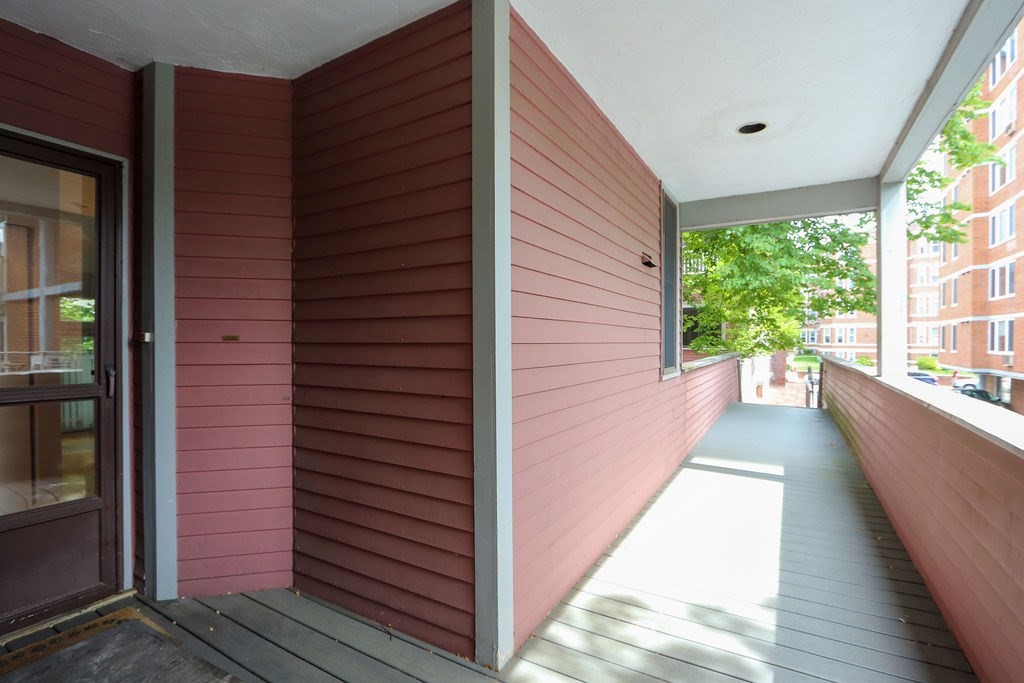 336 Harvard St. Unit: E