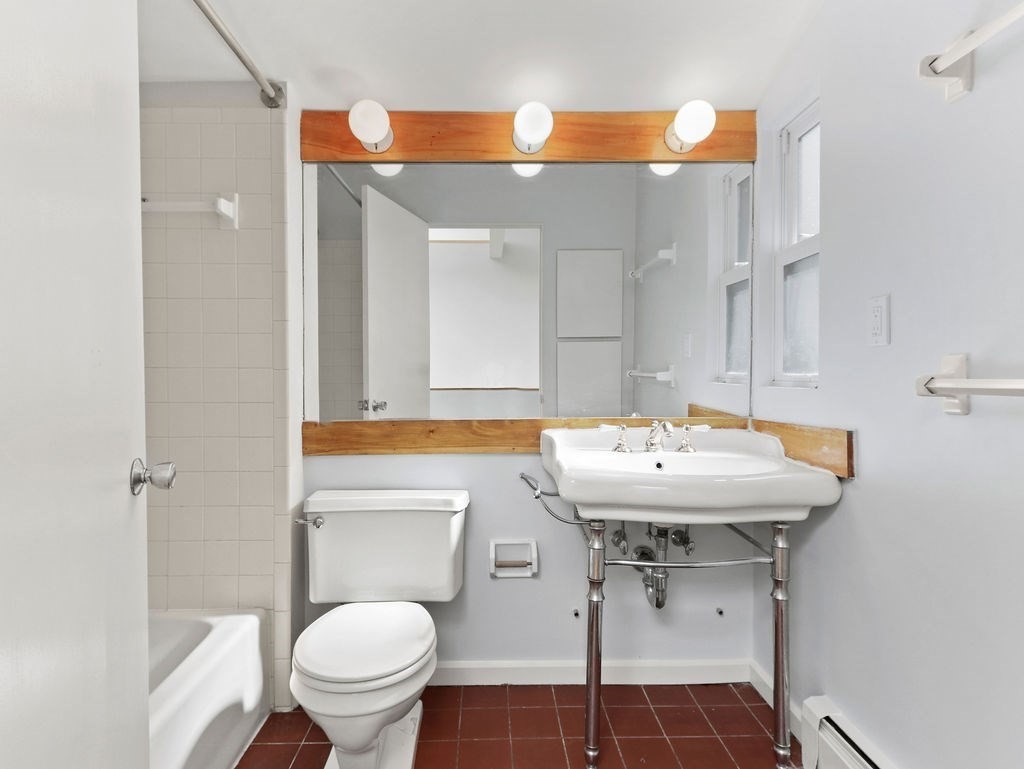 336 Harvard St. Unit: E