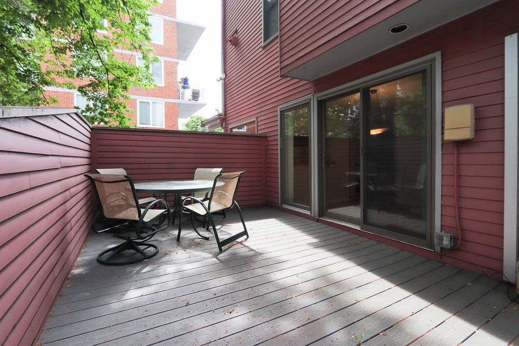 336 Harvard St. Unit: E