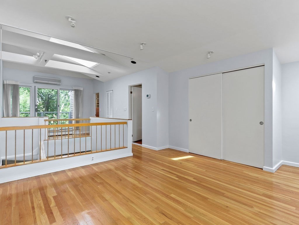 336 Harvard St. Unit: E