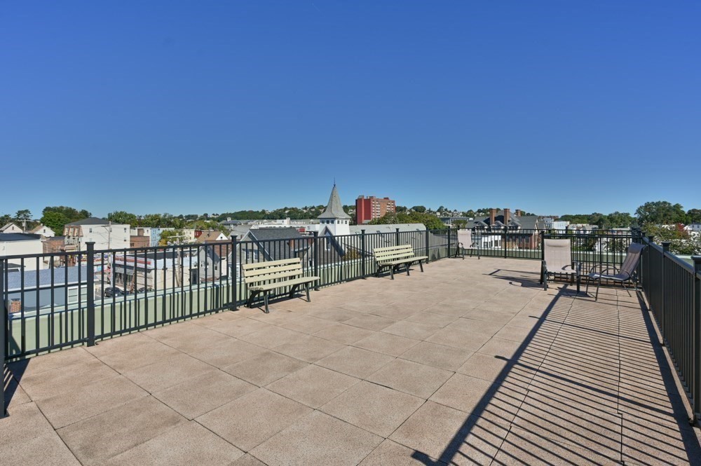 60 Dudley St. # 322