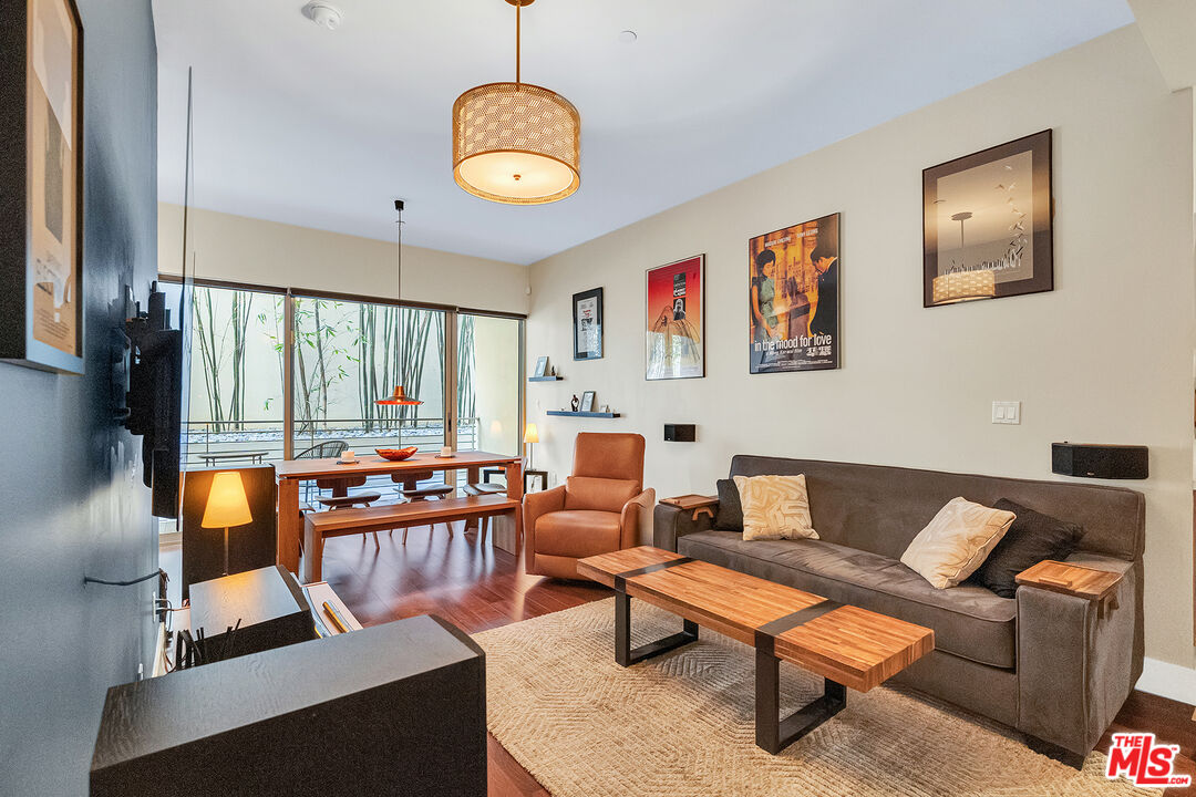 6735 Yucca St Unit: 101