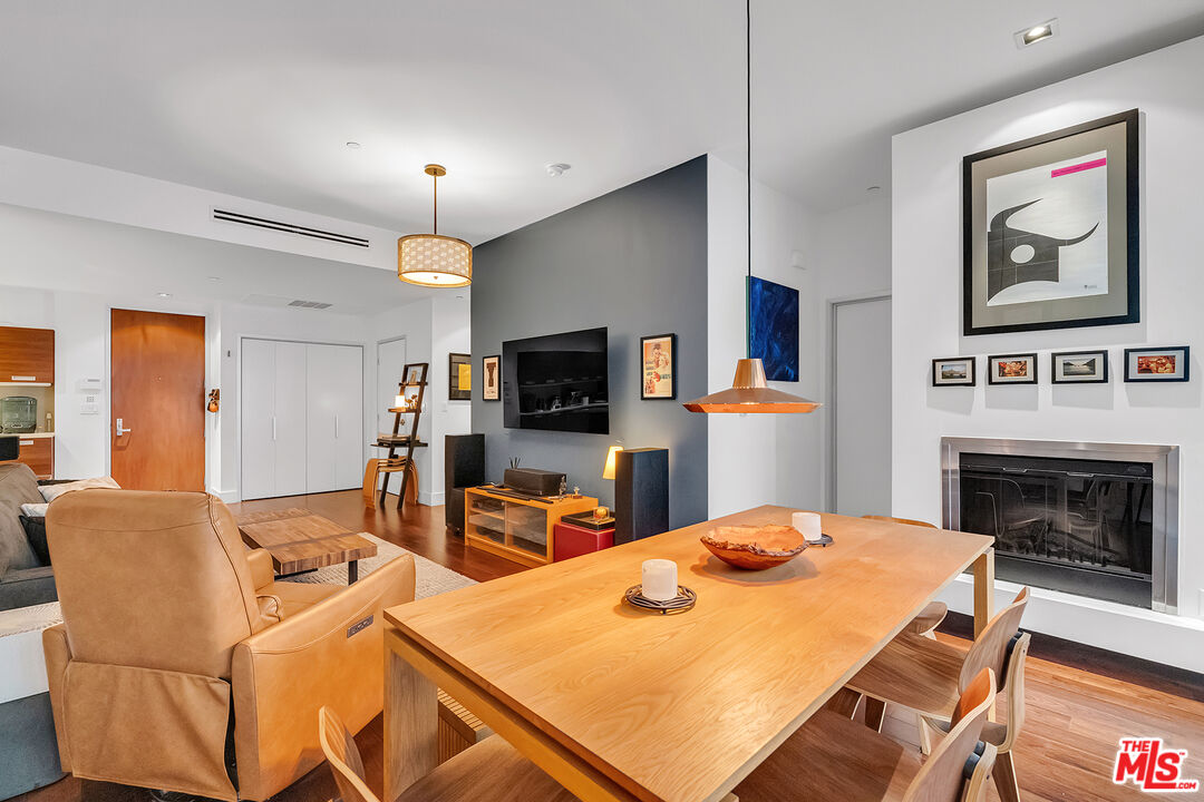 6735 Yucca St Unit: 101