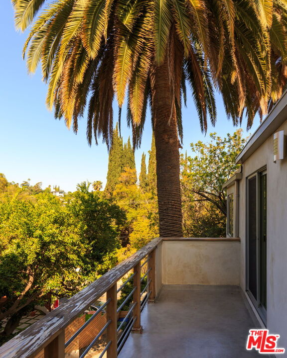 14622 Valley Vista Blvd