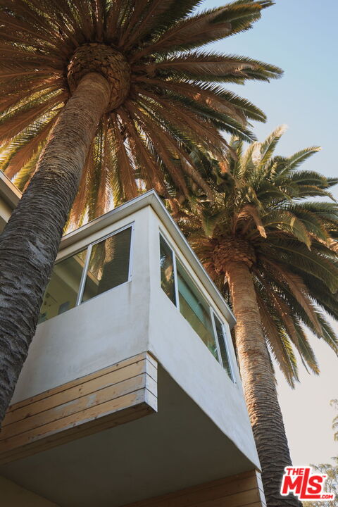 14622 Valley Vista Blvd